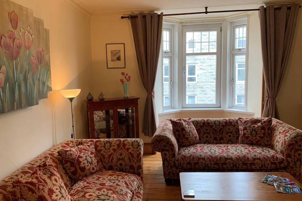 Spacious 2 Bedroom Apartment In Aberdeen City Екстер'єр фото